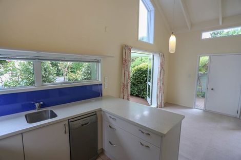 Photo of property in 2/207a Waimea Terrace, Beckenham, Christchurch, 8023