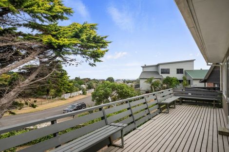 Photo of property in 12 Arataki Street, Waitarere Beach, Levin, 5510