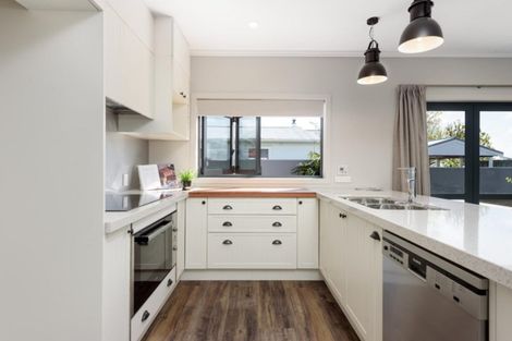 Photo of property in 17 Margaret Road, Bellevue, Tauranga, 3110