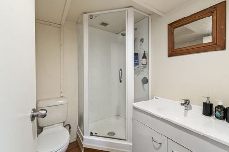 Photo of property in 38a/1 Norwood Road, Bayswater, Auckland, 0622