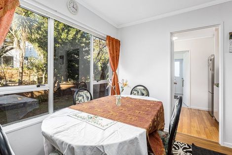 Photo of property in 2/84 Rintoul Street, Newtown, Wellington, 6021