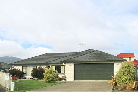 Photo of property in 5 Sunburst Court, Paraparaumu Beach, Paraparaumu, 5032