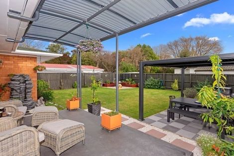 Photo of property in 43 Glenharrow Avenue, Avonhead, Christchurch, 8042
