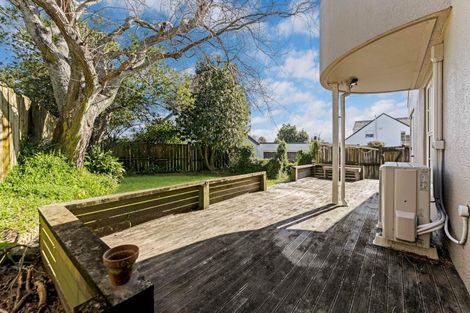 Photo of property in 2/163 Whitford Road, Somerville, Auckland, 2014