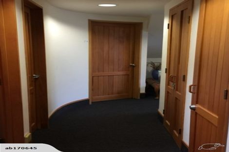 Photo of property in 2f Dodson Avenue, Milford, Auckland, 0620