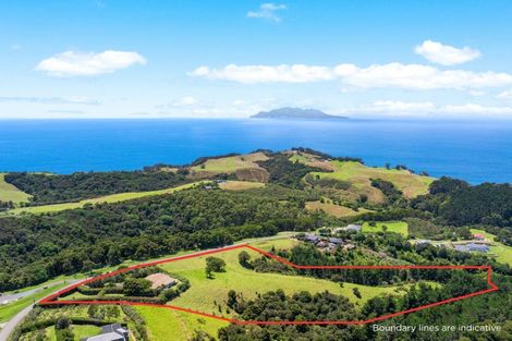 Photo of property in 172 Cape Rodney Road, Leigh, 0985