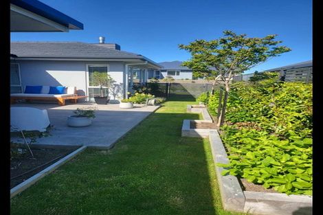 Photo of property in 16b Huntaway Close, Stoke, Nelson, 7011