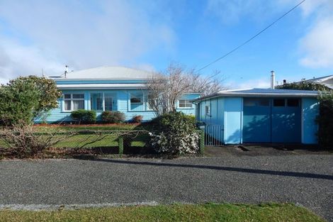 Photo of property in 104 Peel Street, Westport, 7825