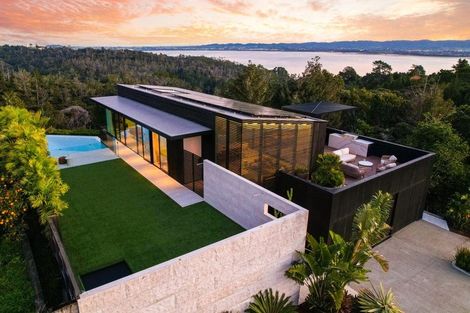 Photo of property in 6 Island Bay Road, Beach Haven, Auckland, 0626