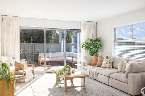 Photo of property in 237 Wairakei Road, Bryndwr, Christchurch, 8053