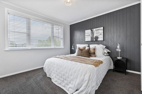 Photo of property in 242 Henderson Valley Road, Henderson, Auckland, 0612