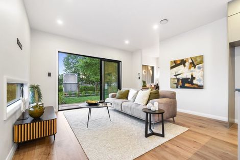 Photo of property in 1/64 Banbury Crescent, Fairfield, Hamilton, 3214