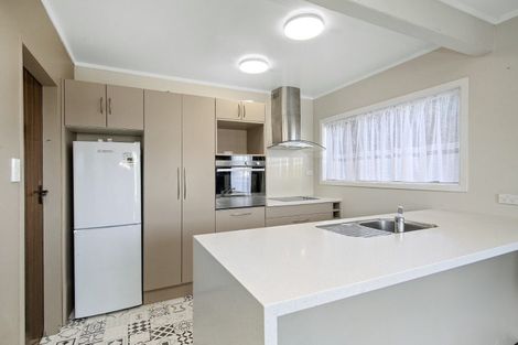 Photo of property in 1/9 Wye Street, Island Bay, Wellington, 6023