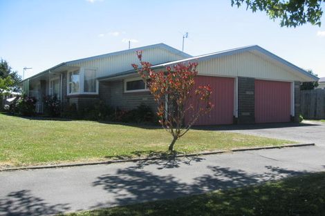 Photo of property in 1/61a Lochee Road, Upper Riccarton, Christchurch, 8041