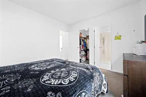 Photo of property in 1/37 Woodlands Crescent, Browns Bay, Auckland, 0630
