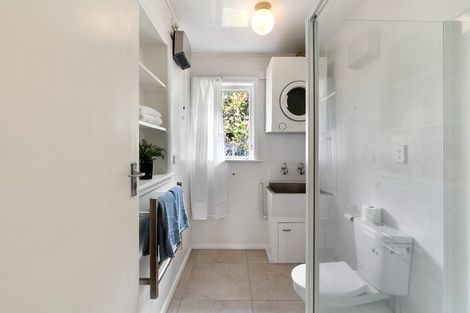Photo of property in 169 Karori Road, Karori, Wellington, 6012