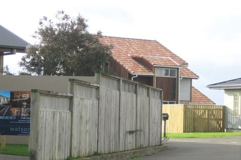 Photo of property in 25 Sycamore Crescent, Fitzherbert, Palmerston North, 4410