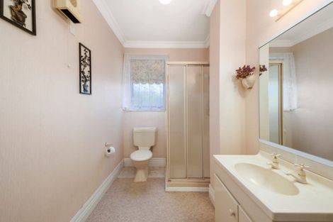 Photo of property in 166 Baird Road, Tokoroa, 3491