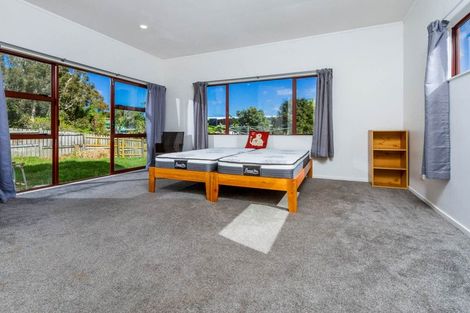 Photo of property in 134 Colwill Road, Massey, Auckland, 0614