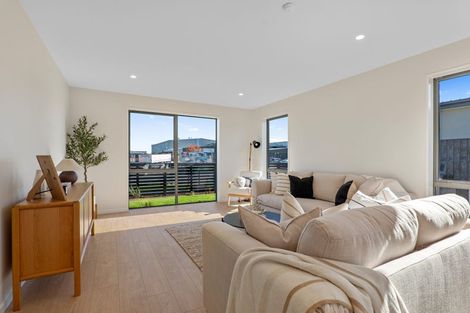 Photo of property in 70 Blakes Road, Belfast, Christchurch, 8051