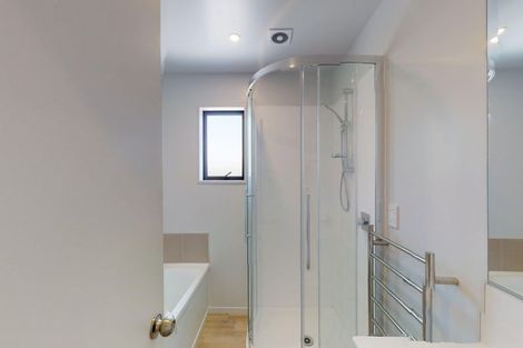 Photo of property in 37 Wainui Street, Riccarton, Christchurch, 8041