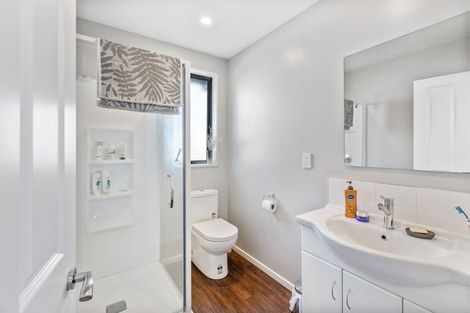 Photo of property in 1/422 Barbadoes Street, Edgeware, Christchurch, 8013