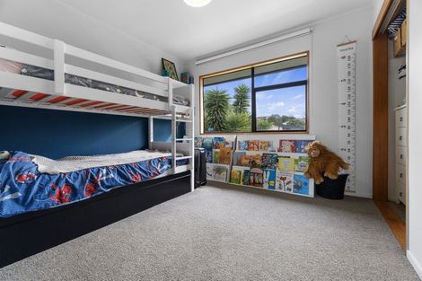 Photo of property in 28 Lachlan Drive, Dinsdale, Hamilton, 3204