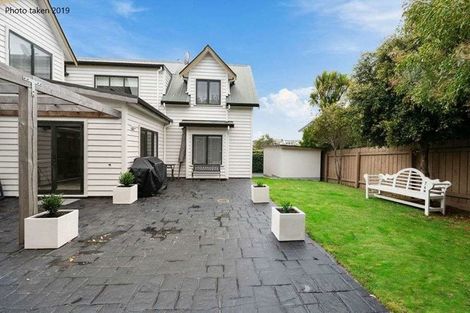 Photo of property in 7 Claverton Grove, Churton Park, Wellington, 6037