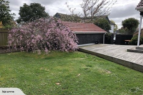 Photo of property in 16 Collingwood Street, Hokowhitu, Palmerston North, 4410