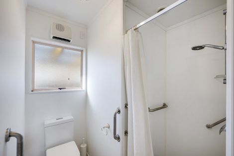 Photo of property in 13/180 Charles Street, Westshore, Napier, 4110
