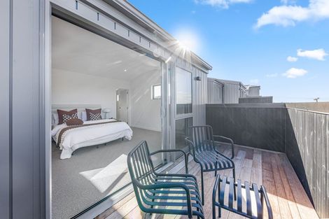 Photo of property in 12c Kowhai Road, Campbells Bay, Auckland, 0630