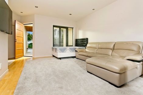 Photo of property in Point Ridge, 130 Gills Road, Albany Heights, Auckland, 0632