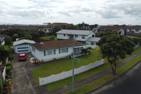 Photo of property in 40 Charntay Avenue, Clover Park, Auckland, 2019