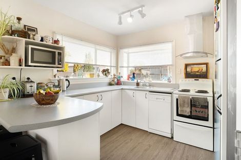 Photo of property in 46 Pacific Road, North New Brighton, Christchurch, 8083