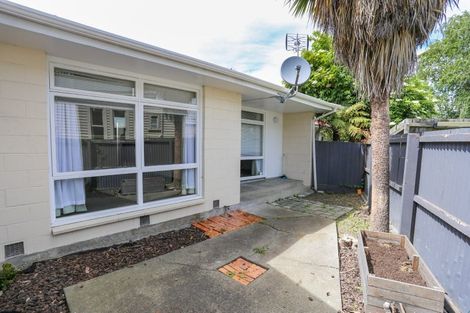 Photo of property in 73 Fairfield Avenue, Addington, Christchurch, 8024