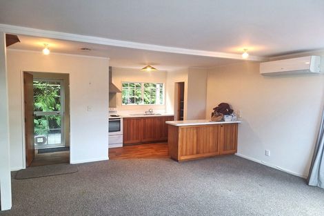 Photo of property in 17b Percy Dyett Drive, Karori, Wellington, 6012
