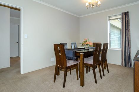Photo of property in 10 Rochester Crescent, Rolleston, 7614