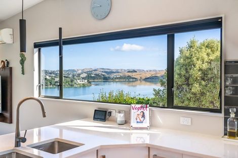Photo of property in 14 Spinnaker Drive, Whitby, Porirua, 5024