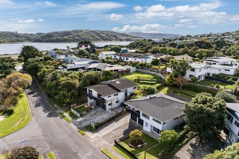 Photo of property in 5 Romesdale Road, Papakowhai, Porirua, 5024