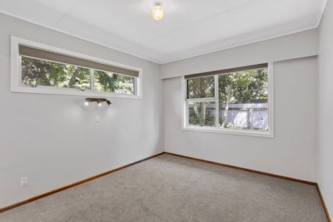 Photo of property in 9 Tawa Street, Inglewood, 4330