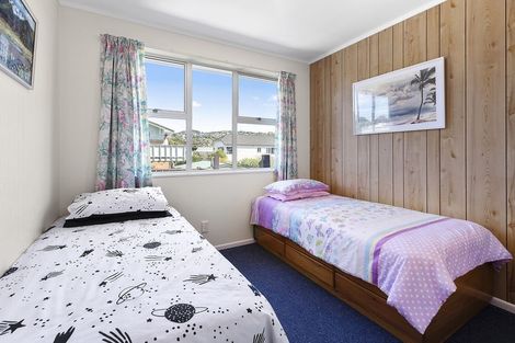 Photo of property in 8a Tireti Road, Titahi Bay, Porirua, 5022