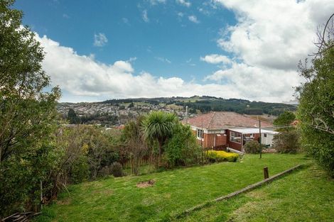Photo of property in 2a Church Hill Road, Green Island, Dunedin, 9018