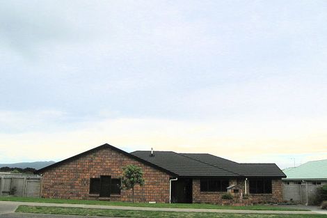 Photo of property in 8 Rifleman Lane, Paraparaumu Beach, Paraparaumu, 5032