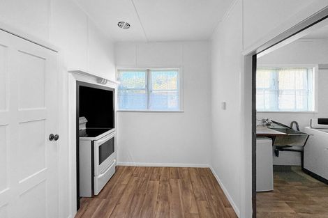 Photo of property in 10 Clapham Place, Whanganui East, Whanganui, 4500