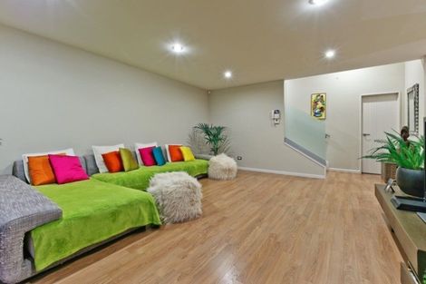 Photo of property in 76 Fitzwilliam Drive, Torbay, Auckland, 0630