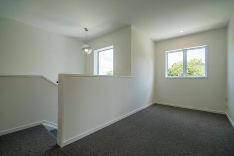 Photo of property in 10 Okareka Place, Pakuranga Heights, Auckland, 2010