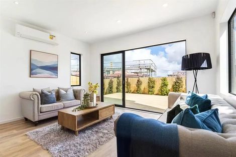 Photo of property in 5 Ocean Breeze Avenue, Hobsonville, Auckland, 0616