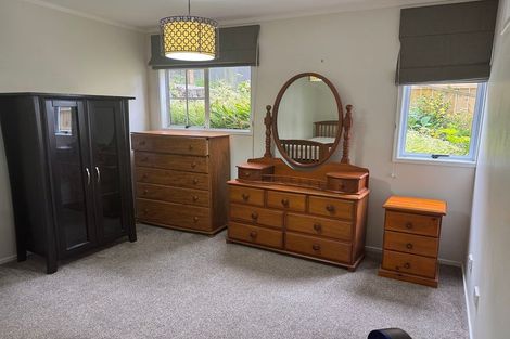 Photo of property in 32 Chatswood Grove, Chatswood, Auckland, 0626