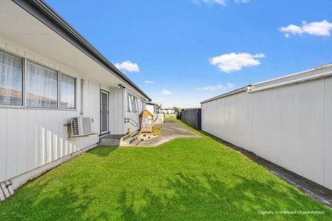 Photo of property in 17a Tainui Street, Castlecliff, Whanganui, 4501