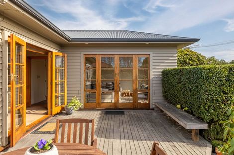 Photo of property in 33 Galway Avenue, Bryndwr, Christchurch, 8052